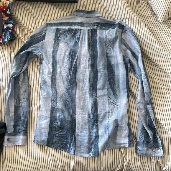 Hugo Boss Button-Up Shirt - Picture 6 of 6